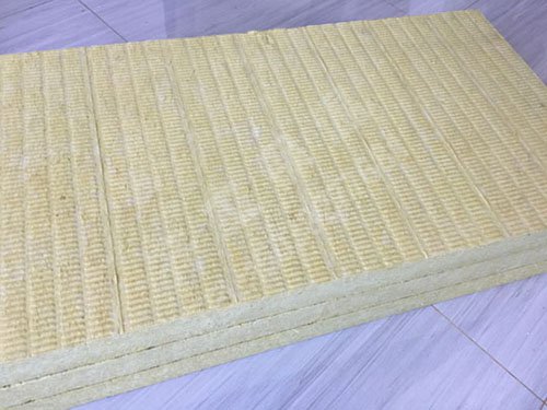 為什么要選擇可靠的巖棉板廠家？